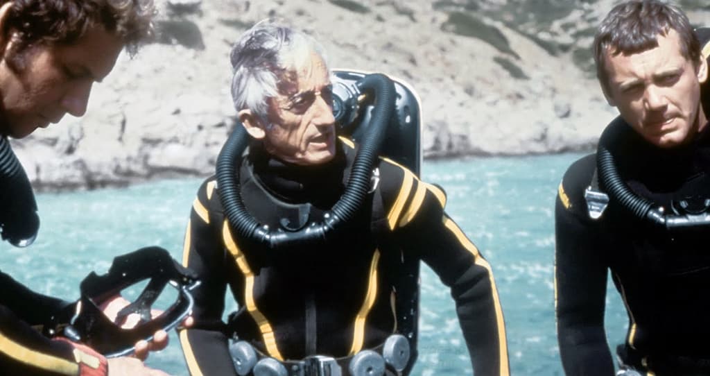 Jacques-Yves Cousteau: Préparatifs pour la recherche marine