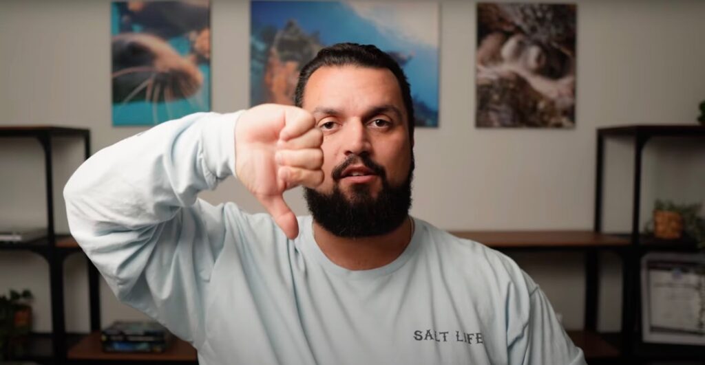 Signaux manuels de plongée sous-marine – Descendre
